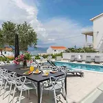 Lägenhet In Arbanija With Sea View, Terrace, Air Conditioning, Wifi 5139-5 Trogir